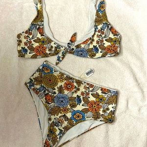 Dippin’ Daisy’s Swimmwear High Rise Bikini